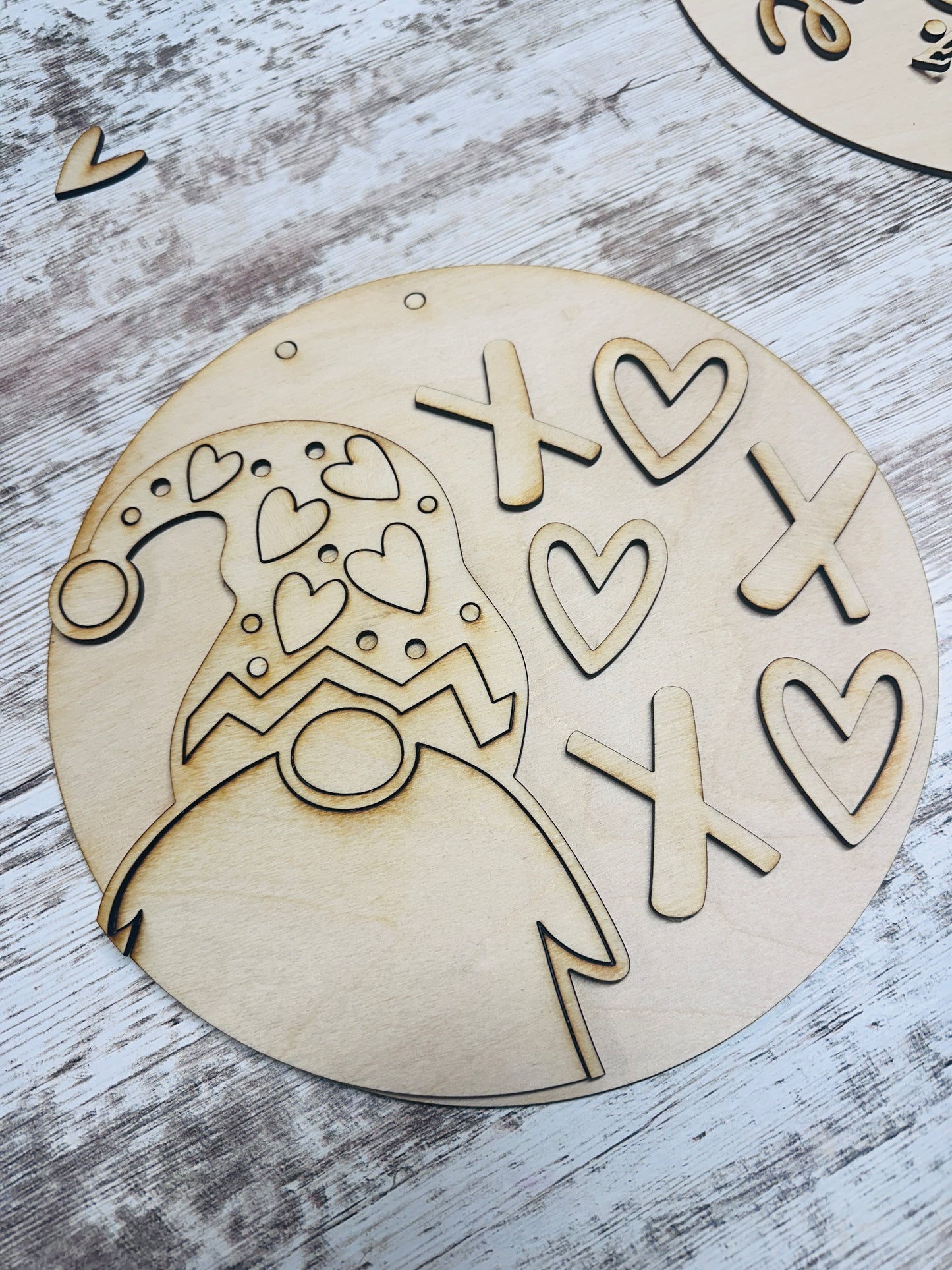 XOXO Gnome Unpainted DIY Wood Sign